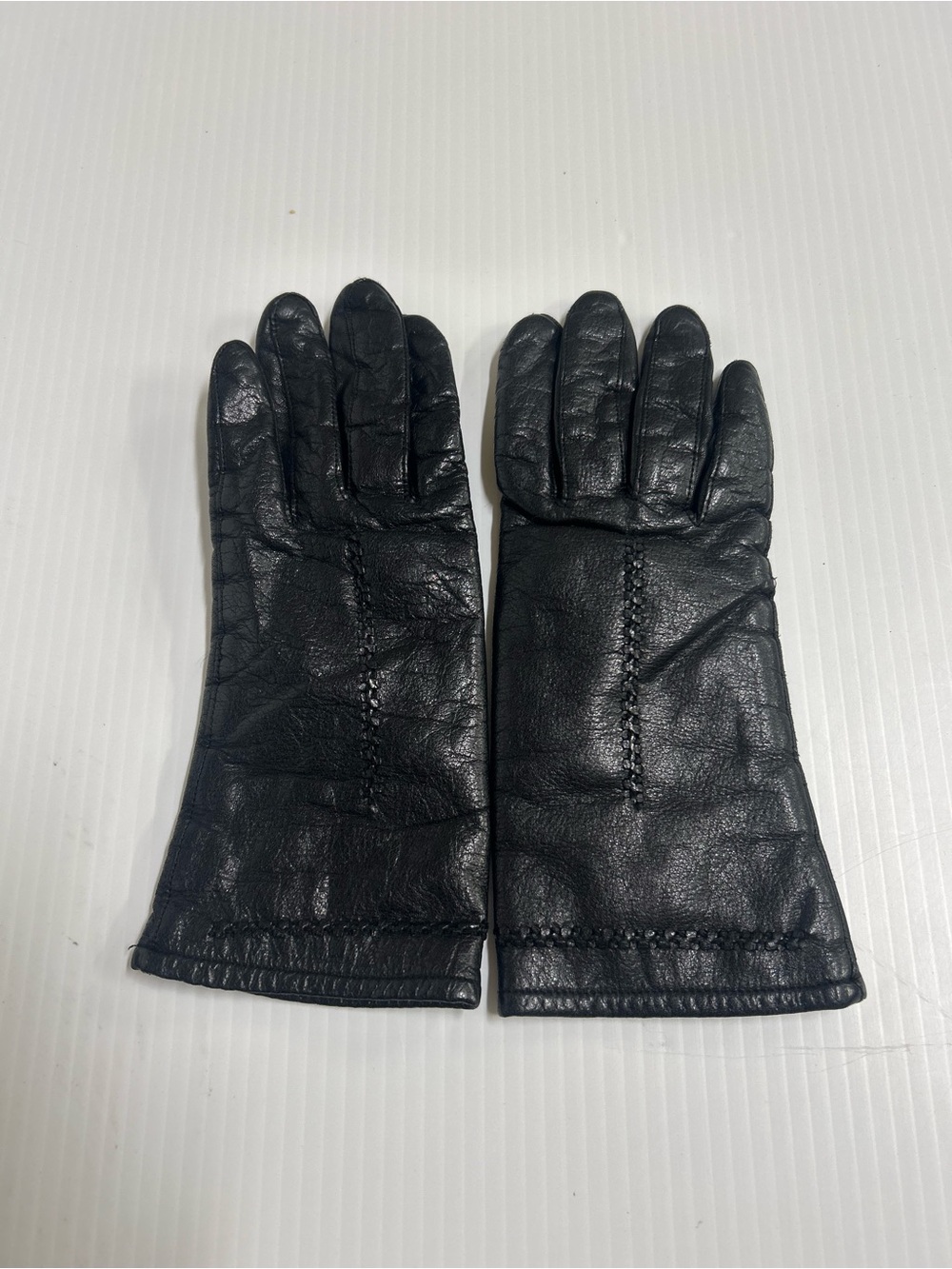 Vintage Ladies Black Gloves Size Medium Rayon Lined